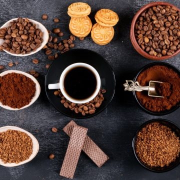 Jak różne odmiany kaw wpływają na smak i aromat w filiżance?